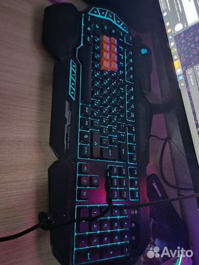 Игровая клавиатура a4 bloody b318