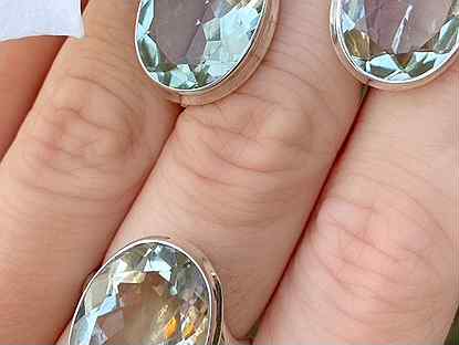 Серьги, кольцо из серебра с Празиолитом