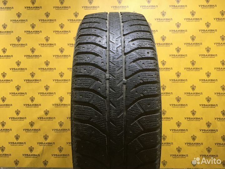 Bridgestone Ice Cruiser 7000 215/60 R17 96H