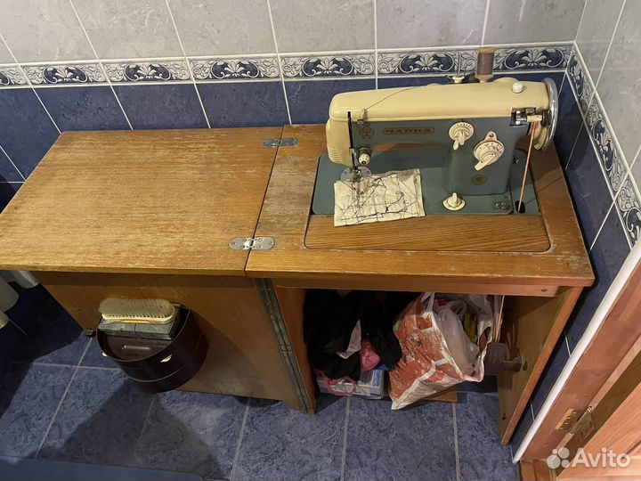 Швейная машинка