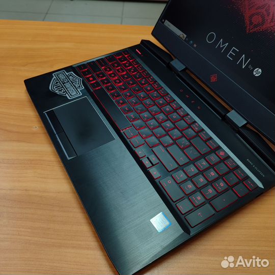 Игровой ноутбук HP Omen i5/12gb/1128gb/GTX1050ti