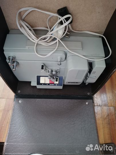 Кинопроектор русь