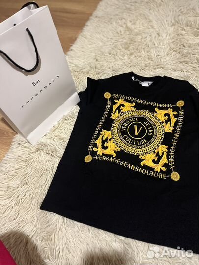 Футболка versace jeans couture