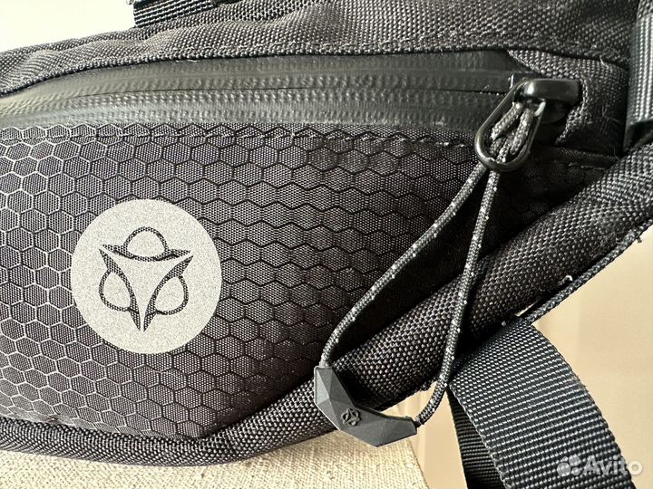 Велосипедная сумка AGU venture внутрирамная 3L