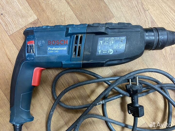 Дрель ударная bosch gbh 240(0997)