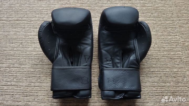 Перчатки боксерские Title серия Viper родом из США