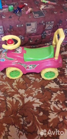Самокат детский трехколесный бу и машинка бегунок