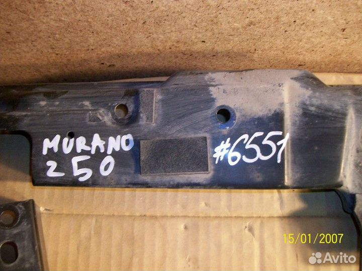 Панель передка (телевизор) - рамка радиатора