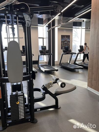 Продам клубную карту world class на 13 месяцев