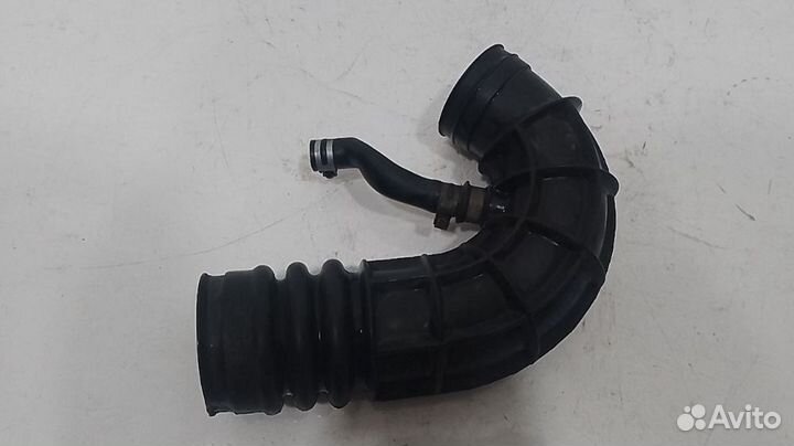 Гофра воздушного фильтра,патрубок Приора 16кл