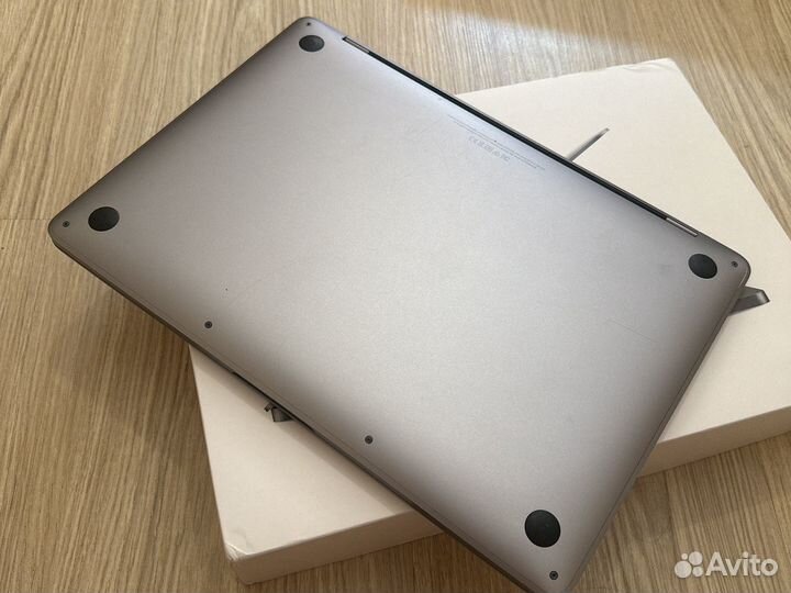Apple MacBook Pro 2017 8/256