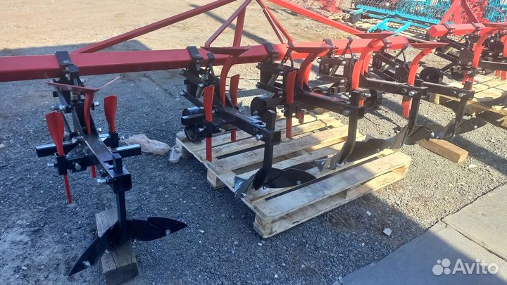 Окучник культиватор на мтз 5-рядный