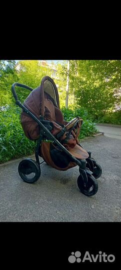 Прогулочная коляска 3 в 1 Zippy