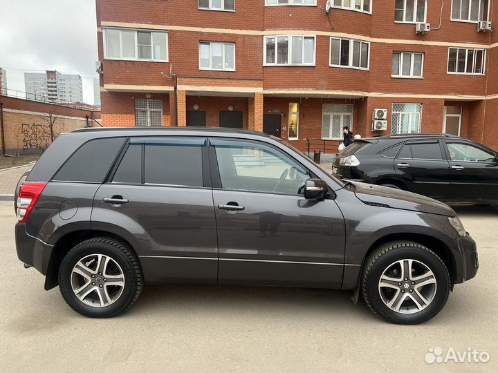 Suzuki Grand Vitara 2.0 AT, 2014, 180 000 км