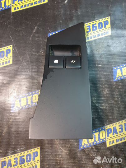 Блок управления стеклоподъемниками Opel Astra