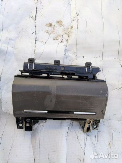 Пепельница передняя Audi A4 B6