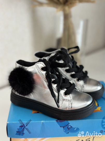 Ботинки для девочки 23 размер