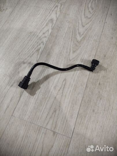 Renault Duster трубка топливная