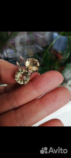 Серебряные серьги новые разные