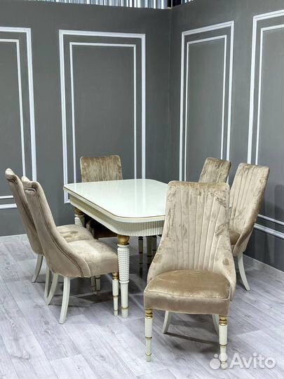 Столы и стулья. в наличии