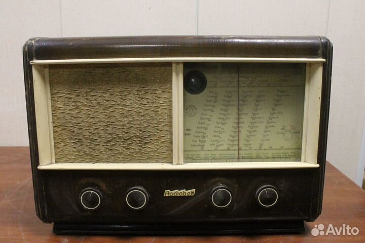 Ламповый приёмник Radiobell Minuetto 74