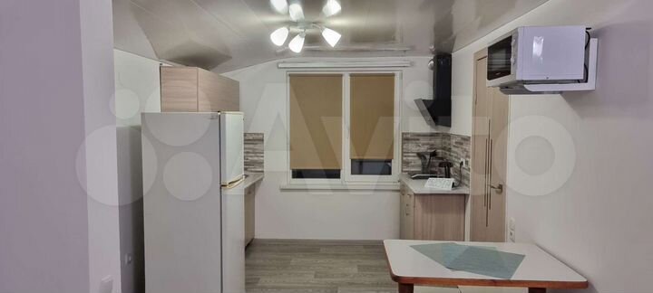 2-к. квартира, 42 м², 2/2 эт.