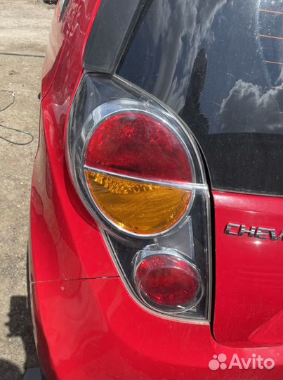 Фонарь задний chevrolet spark M300. ravon R2