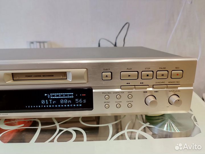 Denon mini disc recorder DMD-800