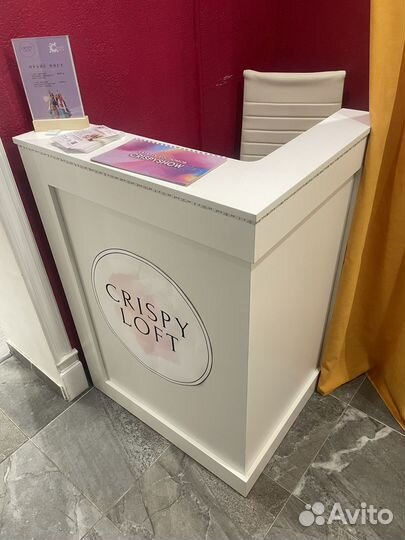 Стойка администратора ресепшн