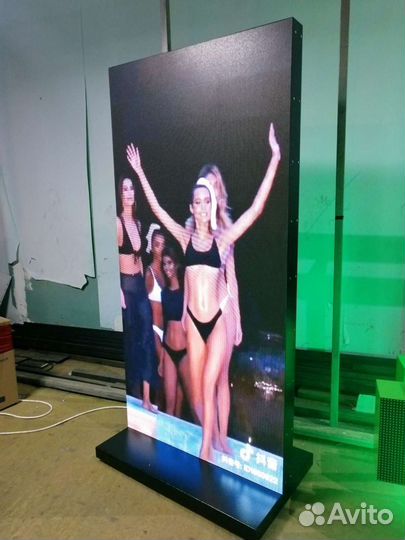 Видеостойка (напольный LED экран) для рекламы