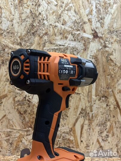 Ударный гайковерт AEG BSS18C12ZC-0 18В 4935481078
