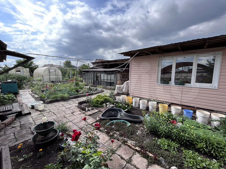 Дом 80 м² на участке 7 сот.