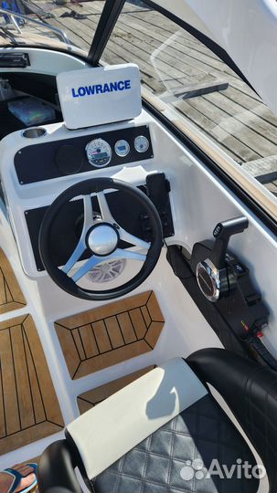 Катер Phoenix 600HT