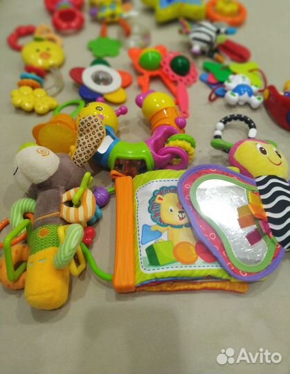 Игрушки пакетом 15 штук