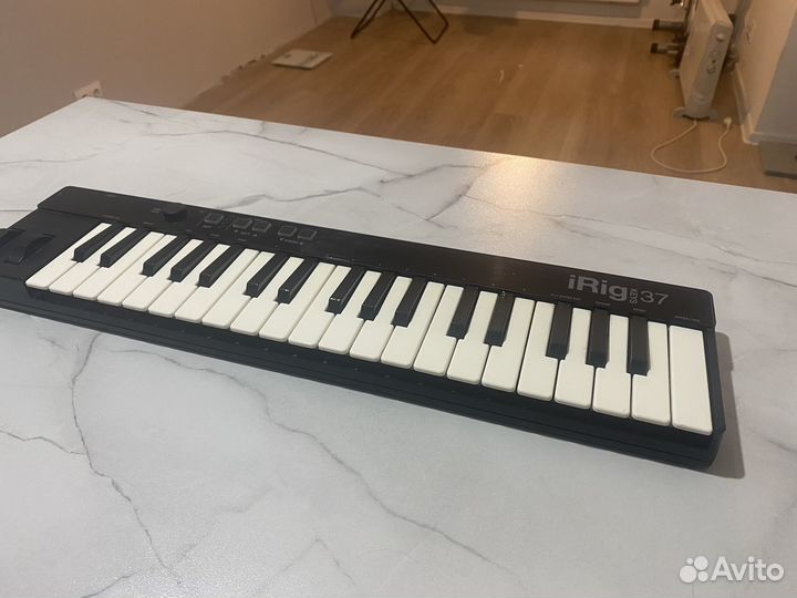 IK Multimedia iRig Keys 37 USB