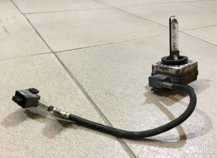 Лампа ксеноновая Хендай Санта Фе (DM)