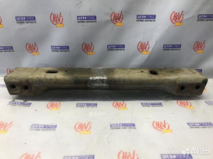 Балка моста Cadillac Escalade