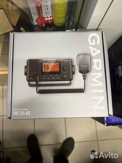 Морская рация Garmin VHF 215i AIS