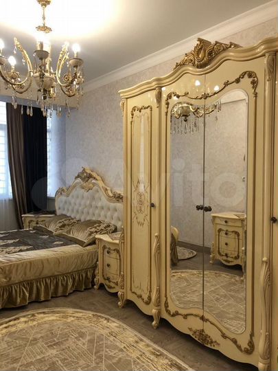 2-к. квартира, 76 м², 5/9 эт.