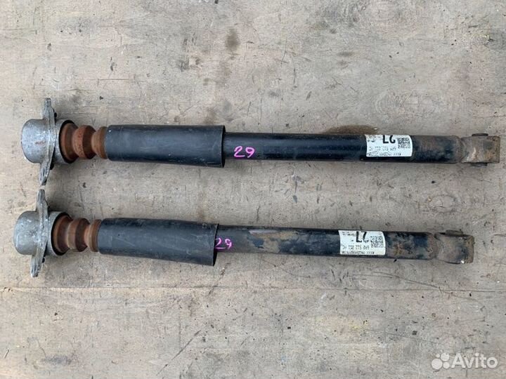 Амортизатор задний Audi A1 8X 1.4 CAX