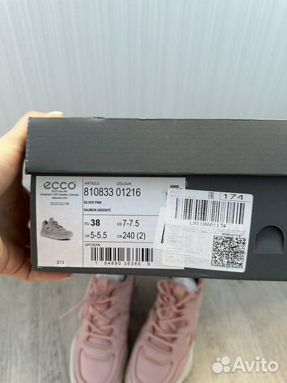 Новые кроссовки Ecco Elo W