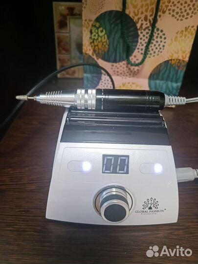 Аппарат для маникюра