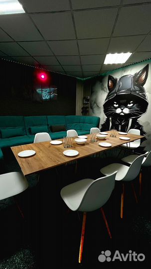 Happy place. Аренда антикафе