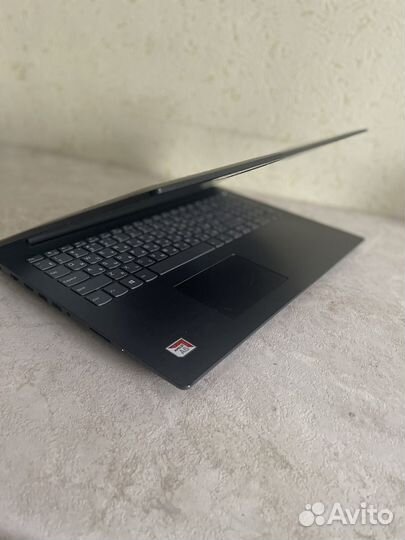Ноутбук lenovo