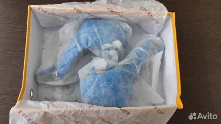 Босоножки женские