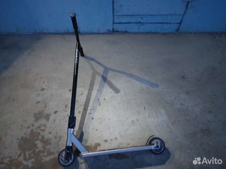 Трюковой самокат