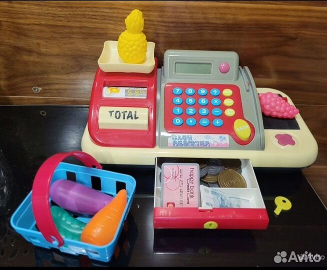 Игрушечная касса