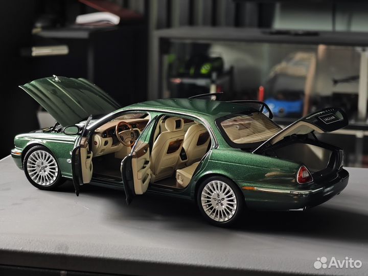 1:18 Jaguar XJ6 X350 Almost Real