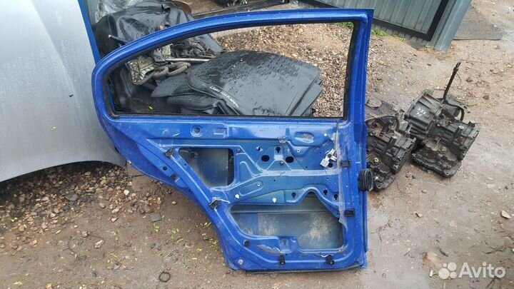 Дверь задняя левая skoda octavia tour октавия тур