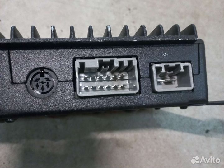 Усилитель музыки на Volvo S60 с 2004-2009 года